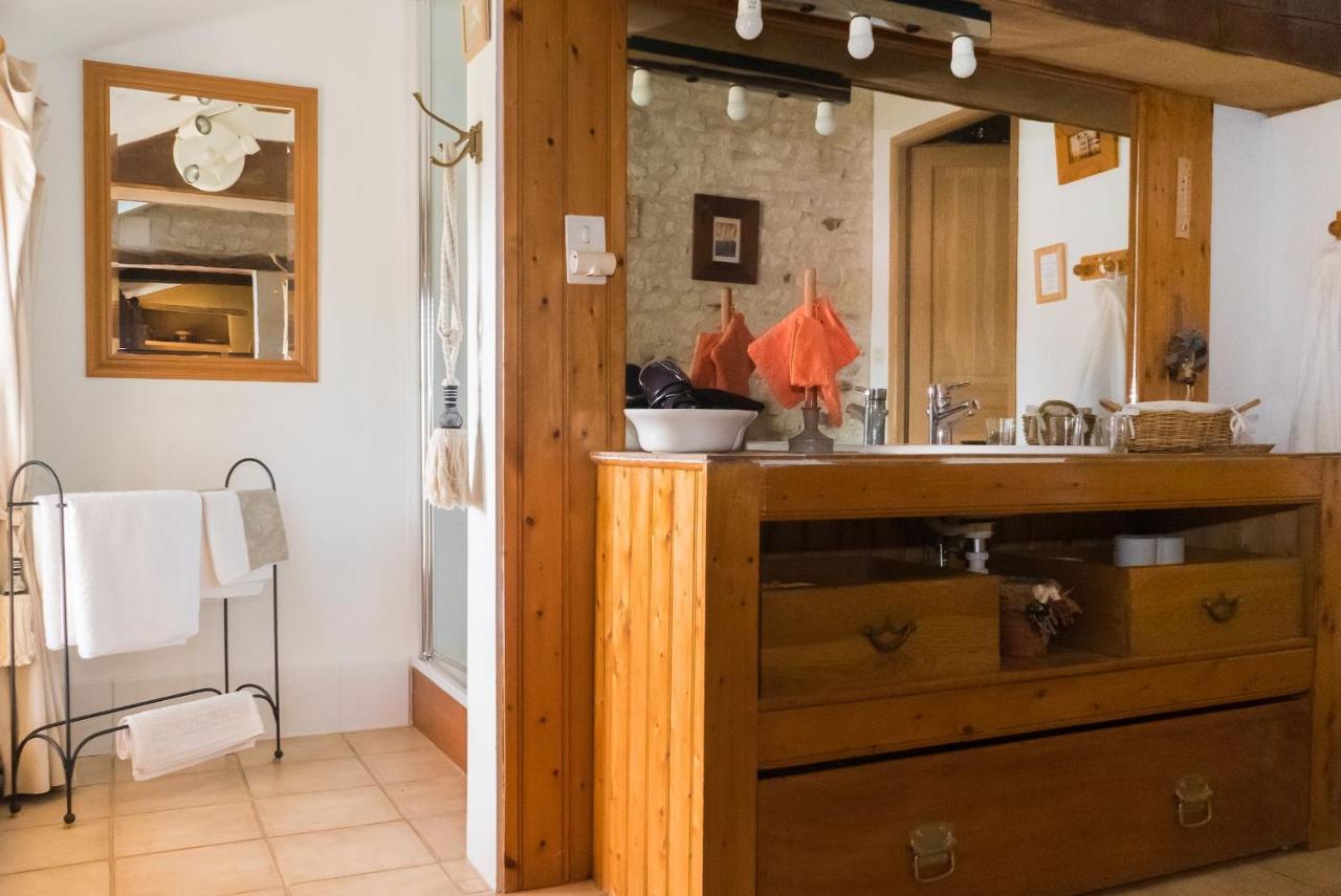 Le Clos Des Fayes Berthegon Dış mekan fotoğraf