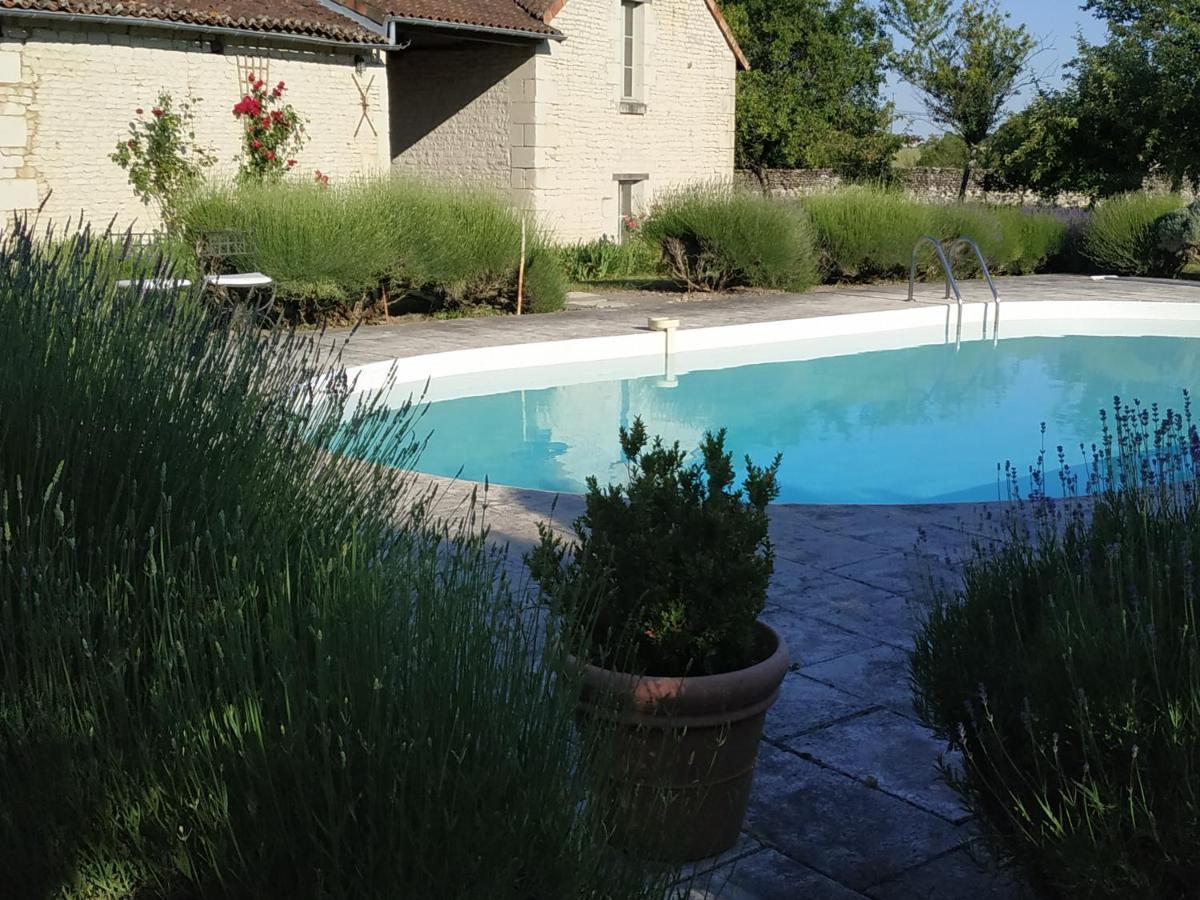 Le Clos Des Fayes Berthegon Dış mekan fotoğraf